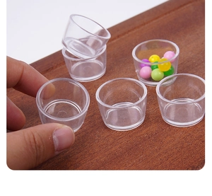 Mini tasses en plastique transparent pour desserts de maison de poupée et jeux de cuisine