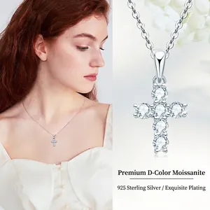 Classic Moissanite Cross Pendant Necklace 925 Sterling Silver Chain D Color VVS1 Radiant Cut Fashion Jewelry For Women
