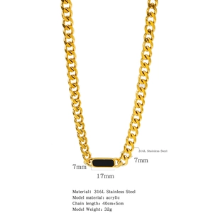 Detail of 316L stainless steel Cuban chain necklace with black rectangular pendant