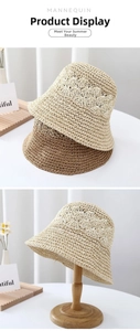 Détails d'un chapeau bob en paille tissé à la main avec texture crochetée ajourée