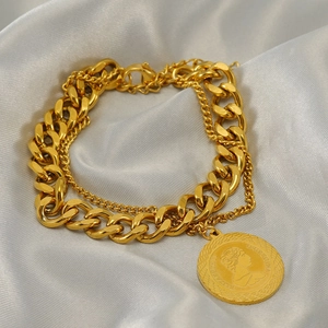 Double-layer gold titanium steel chain bracelet with Elizabeth II coin pendant charm