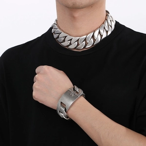 Men's heavy Cuban link chain necklace and bracelet set in polished silver 304 steel