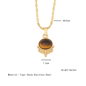 Detailed size specifications for tiger eye stone pendant and stainless steel chain necklace