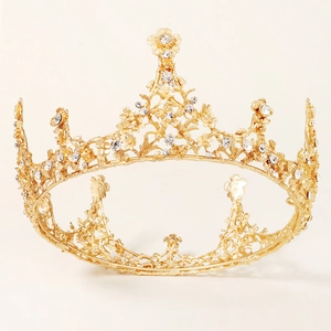 Luxury gold bridal crown with floral rhinestone design for vintage wedding parties