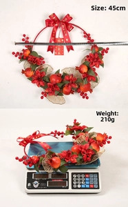 Mesure du diamètre de 45 cm et du poids de 210 g pour la couronne de grenades