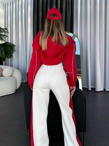 Survêtement 2 pièces pour femmes avec sweat à capuche court rouge et pantalon bicolore