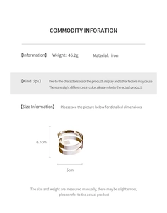 Detailed technical drawing of a spiral gold arm cuff made of iron with size dimensions