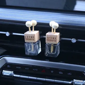 Car air vent glass aroma diffuser bottles with wooden caps and spherical reeds
