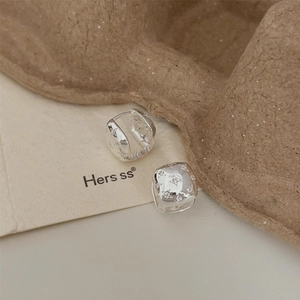 Polished S925 sterling silver square hoop earrings with zircon star engraving