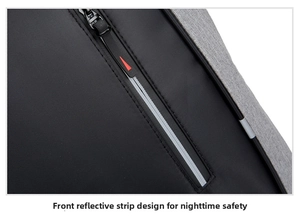 Detail van de reflecterende veiligheidsstrip en duurzame stof op de zakelijke laptoprugzak