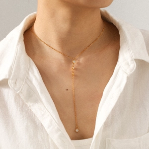 Élégant collier en Y en acier inoxydable plaqué or 18k avec pierres de zircon pour femmes