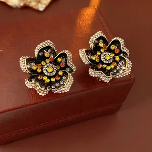 Vintage Flower Stud Earrings Alloy Rhinestone Heavy Design Fashion Jewelry Women With Silver Earring Post
