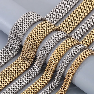 Square fish scale link necklace in 18k gold and silver stainless steel weave