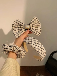 Three-piece black and white tweed hair accessory set with pearls and check patterns