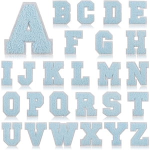 26 Toppe alfabeto in ciniglia azzurra A-Z con bordo glitterato argento per borse DIY