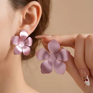 Matte pink flower earrings in minimalist 5-petal design for elegant women styling