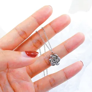 Exquisite silver lotus flower pendant necklace for women in minimalist Korean fashion style