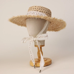 Hollow out raffia sun hat with raw edges and floral lace ribbon for summer beach