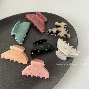 Sparkling crystal mini hair claws in pastel colors for girls and women hair styling