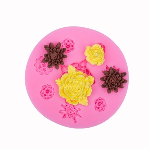 Rosa Silikonform mit Blumenmustern für Rosen und Kamelien zum DIY Backen und Basteln