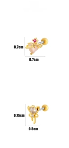 Detail of pink heart zircon and golden bow cartilage studs with measurement data