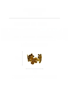 Detail showing specifications for vintage metal flower bangle in brass with size and weight