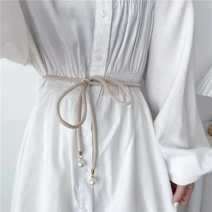 White shirt dress featuring elastic pleated waist and elegant slim pearl drawstring belt