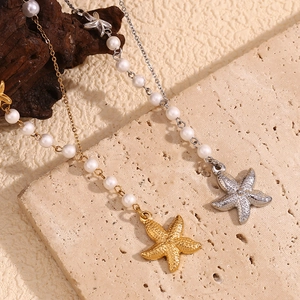 Chic 18K gold plated starfish pearl pendant necklace in gold and silver finishes