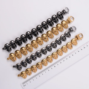 Vintage stainless steel skull bracelets in gold and silver finish, 21cm chain length