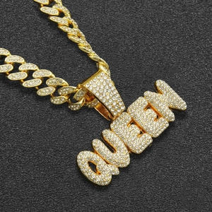 Hip Hop Queen Letter Pendant Necklace Iced Out Rhinestone Alloy Cuban Chain Twist Rope Jewelry For Women Men