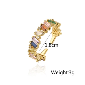 Detail view of 1.8cm diameter rainbow gemstone ring with 3g weight and 18K gold plating