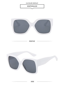 Vistas frontal y lateral de gafas de sol blancas cuadradas grandes con lentes grises