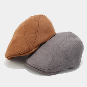 Coppole vintage in finto camoscio stile britannico unisex, colori marrone e grigio