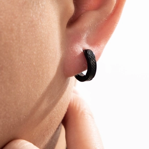 Unisex black stainless steel hoop earring with textured snake scale pattern design