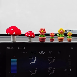 Cute resin mushroom and flower car dashboard ornaments, 6-piece decorative set for 2024