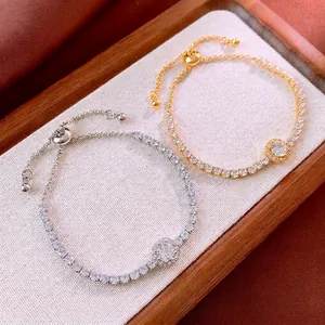 Bracelet tennis ajustable avec diamants carrés géométriques en finitions or et argent