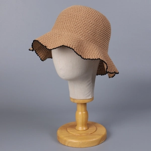 Elegant wavy edge straw knit sun hat for women in camel brown with black scalloped trim