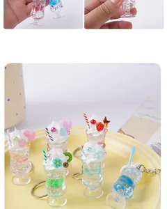 Détails de mini porte-clés en résine en forme de glace avec décorations de fruits réalistes