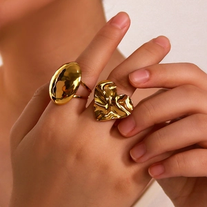 Vintage 18K Gold Plated Stainless Steel Heart Oval Open Ring Hammered Wrinkled Texture Adjustable Jewelry For Women