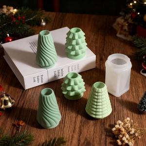 Silikonform-Set für Weihnachtsbaum aus Harz mit Spiral- und Stufendesign-Details