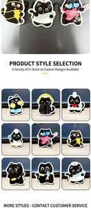 Vue détaillée de douze broches en acrylique représentant divers styles de chats noirs mignons