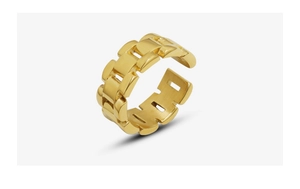 Close-up of golden watch-chain style ring made of 18k gold plated titanium steel