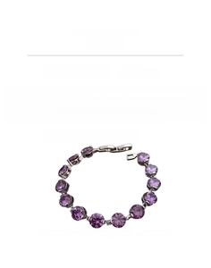 Detail of round purple zircon tennis bracelet showing its copper clasp and 19cm length