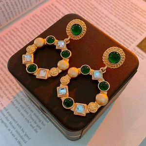 Vintage Court Style Hoop Earrings Alloy Green Resin Clear Rhinestone With Silver Earring Post Palace Retro Jewelry For Women