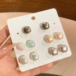 Elegant set of 5 pairs of geometric square stud earrings in various pearlized colors