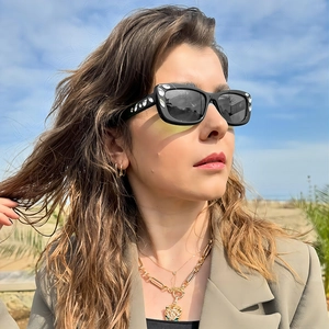 Square Rhinestone Sunglasses Women UV400 PC Frame AC Lens Elegant Vintage Fashion Eyewear Trendy Outdoor Sun Glasses