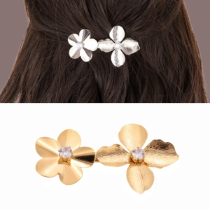 Baroque Metal Flower Hair Clips With Rhinestones Sweet Double Floral Duckbill Side Clips Vintage Hair Accessories For Women