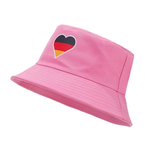 Pink cotton bucket hat with heart-shaped German flag patch for sun protection
