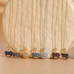 Collier Pendentif Ours Cuivre Plaqué Or 14K Zircon Coloré Pave Setting Bijoux Animaux Pour Femmes Luxe Style Ins