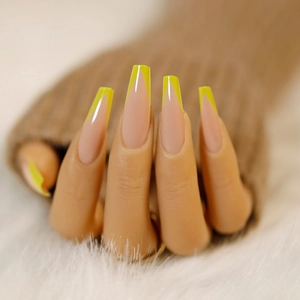 Extra Long Coffin Press On Nails French V-Tip Yellow Nude Ballerina False Nails Glossy Artificial Fingernails For Women